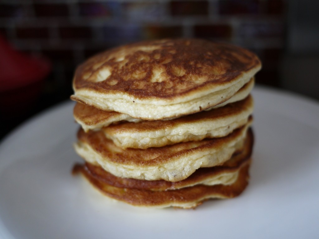 Fluffy low carb pancakes - Life & Chai